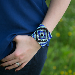 Reflection 2" Beaded Stretch Bracelet