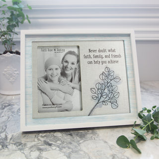 Never Doubt 9.75" x 8.25" Frame (Holds 4" x 6" Photo)