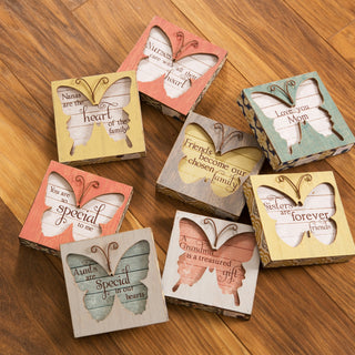 Aunt 4.5" Butterfly Plaque