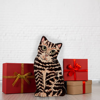 Tom Brown Tabby - 8.5" Small Cat Vase