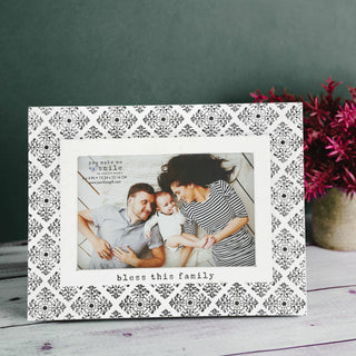 Family 8.5" x 6.5" Frame (Holds 6" x 4" Photo)