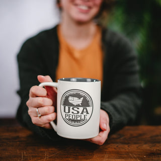 USA People 18 oz Mug