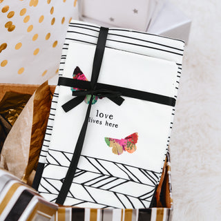 Love Tea Towel Gift Set (2 - 19.75" x 27.5")