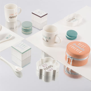 Love 2.25" x 1.2" x 1.5" MDF Trinket Box